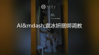 居家夫妻客厅看投影，沙发大战啪啪，姿势众多，射了才结束