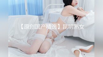 颜值小荡妇化好妆美美哒，露脸大秀直播无毛白虎逼很性感