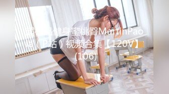 一王两后，帝王般享受！难得一见OF无敌巨乳大奶牛【hhh1231】最新啪啪长视频，肏一个手还玩一个，双波霸玩到虚脱 (11)