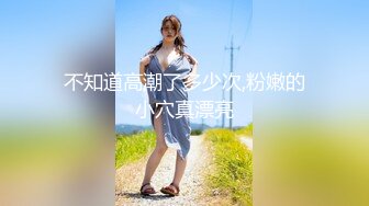 小女友又控制不住自己啦，卖力口活，无套啪啪猛烈抽查看上去很爽