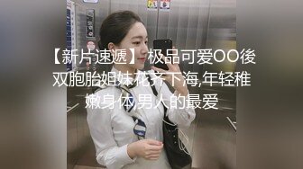 【黄播界小痞幼】超高颜值纯欲系美女，浴室全裸玩诱惑，翘起美臀抖动，来大姨妈不能扣，摆弄姿势骚的很