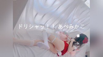 主题酒店偷拍暧昧灯光下暴操苗条女友8.14【MP4/355MB】