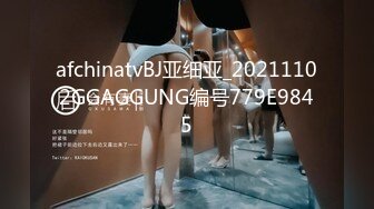 健身女神洁己u - 桌子上摩擦