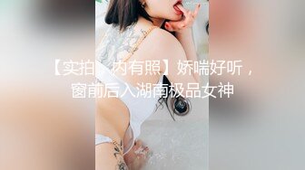 轻熟女短发韵味端庄美少妇，约个年轻小鲜肉酒店先口交玩硬再用大白奶子乳交无套后入操逼，征服这个骚少妇